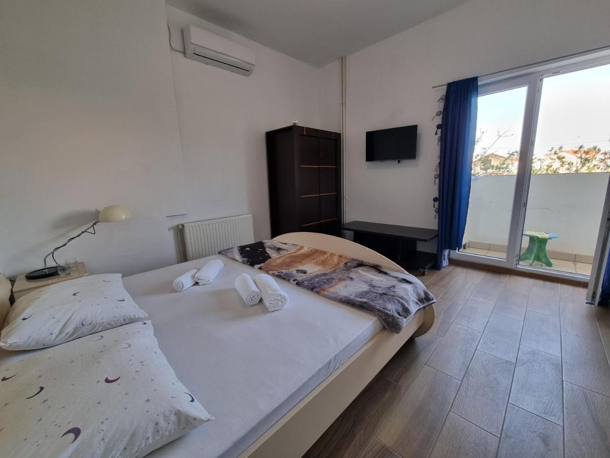 Rooms Slavica オクルグ・ゴルニ エクステリア 写真