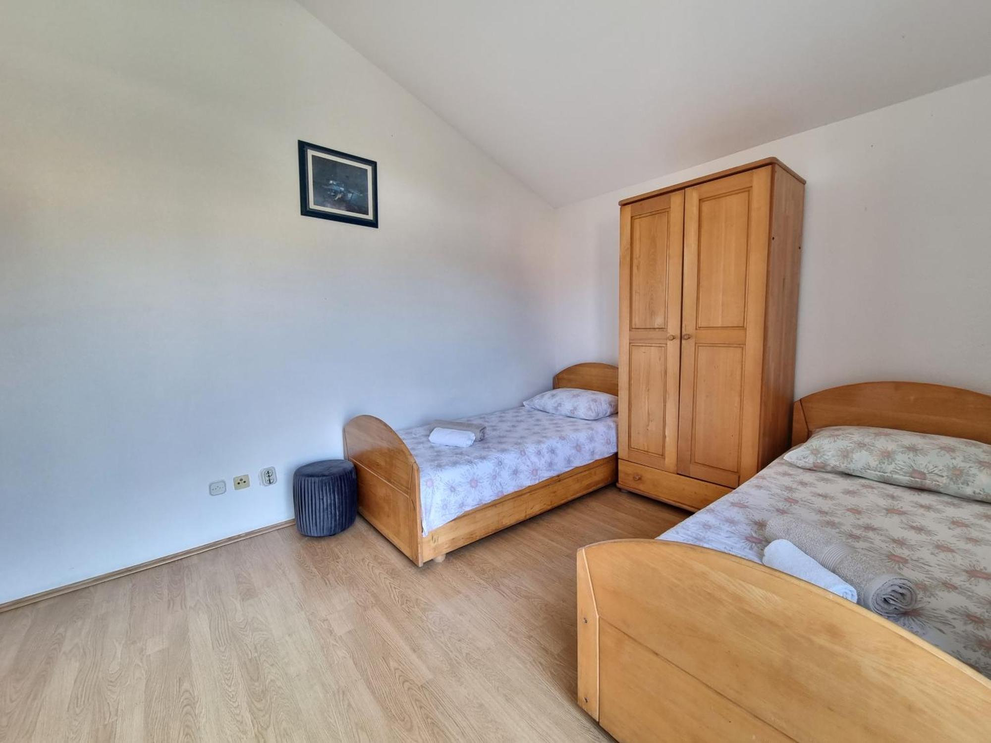 Rooms Slavica オクルグ・ゴルニ 部屋 写真