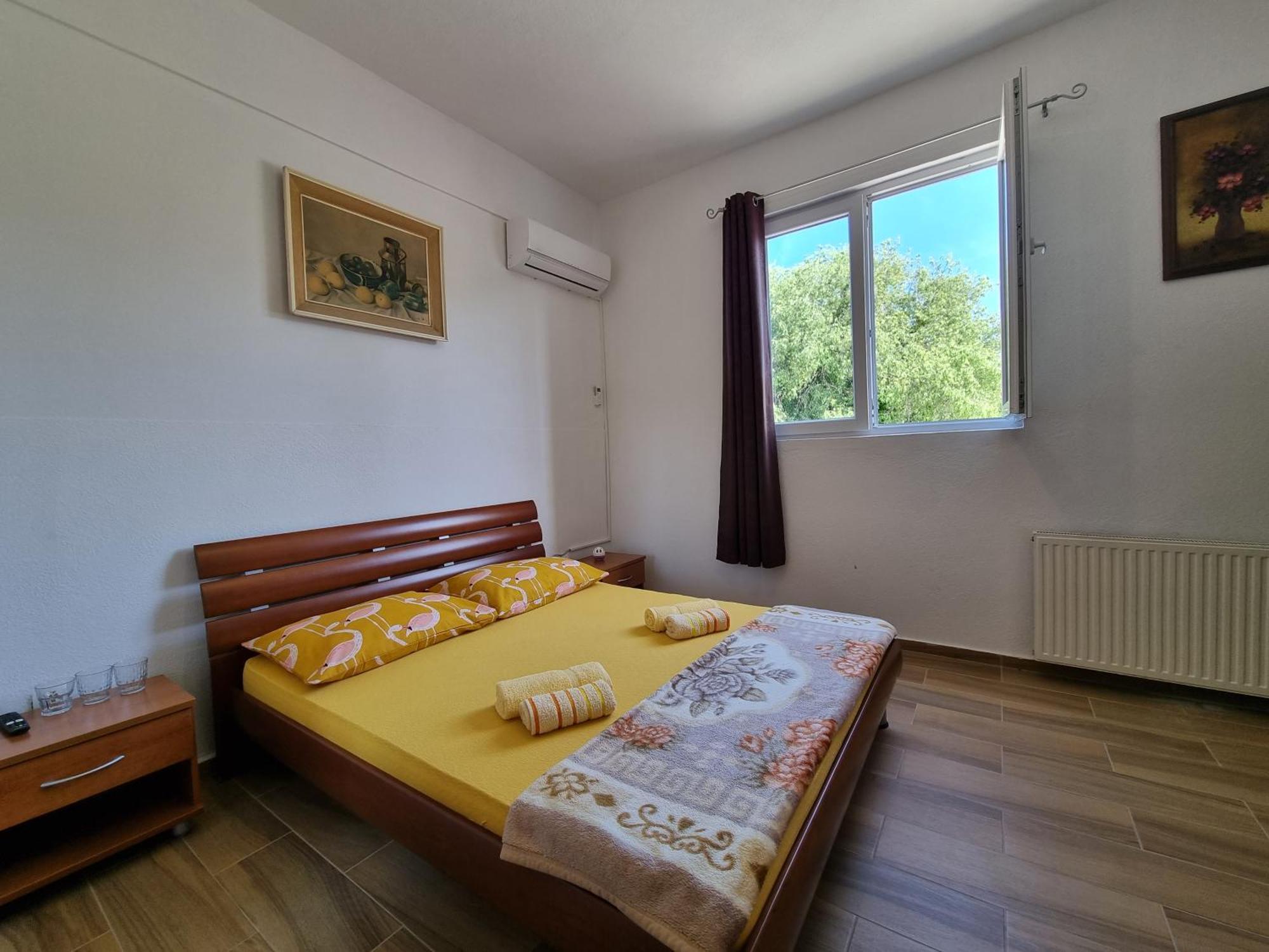 Rooms Slavica オクルグ・ゴルニ 部屋 写真