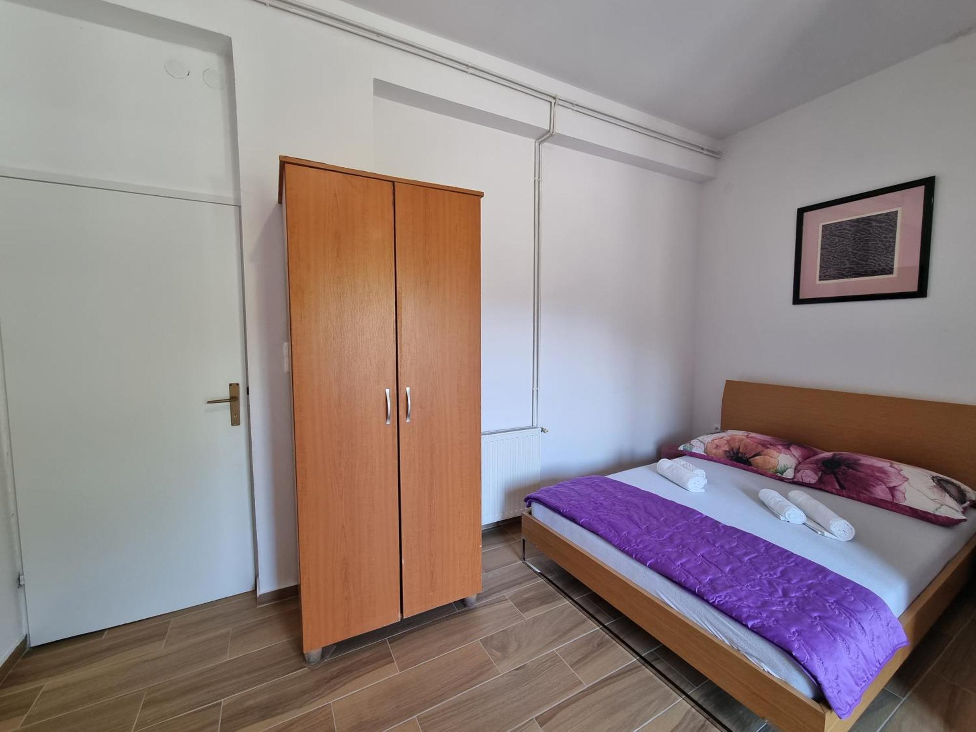Rooms Slavica オクルグ・ゴルニ 部屋 写真